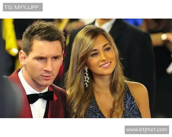 足球巨星梅西的爱情故事揭秘他与妻子的甜蜜生活全记录 足球巨星梅西的爱情故事揭秘他与妻子的甜蜜生活全记录