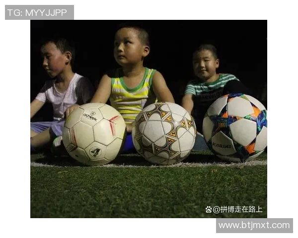 重庆足球明星盘点他们在绿茵场上的辉煌成就与影响力