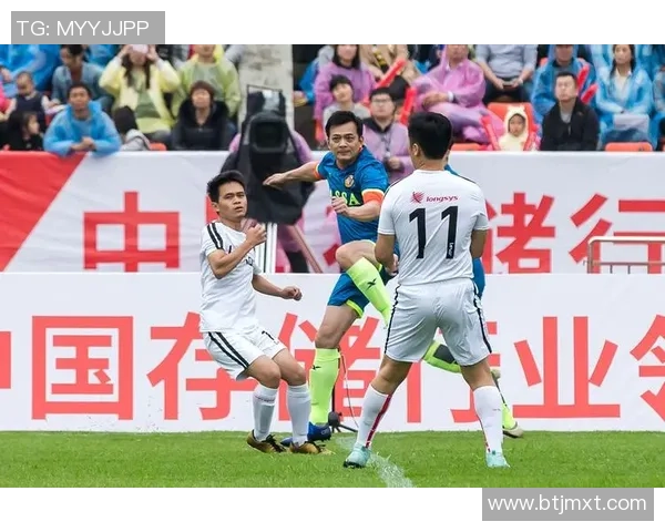 深圳足球队逆袭之路揭秘:从低谷到巅峰的选拔赛特别报道 深圳足球队逆袭之路揭秘:从低谷到巅峰的选拔赛特别报道