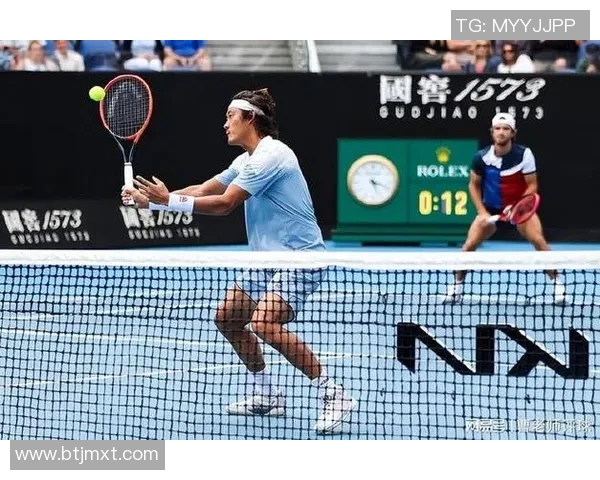 重庆网球队以64分领跑大满贯积分榜展现强劲实力 重庆网球队以64分领跑大满贯积分榜展现强劲实力